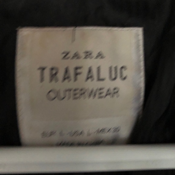 Zara jacket NOT REAL LEATHER - Picture 3 of 4